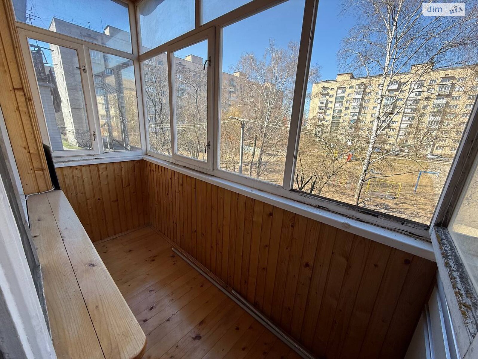 Продажа трехкомнатной квартиры в Ивано-Франковске, на ул. Вовчинецька, район Позитрон фото 1 Продажа трехкомнатной квартиры в Ивано-Франковске, на ул. Вовчинецька, район Позитрон фото 1
