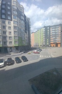 Продаж трикімнатної квартири в Івано-Франківську, на вул. Приозерна 24, кв. 33, фото 2