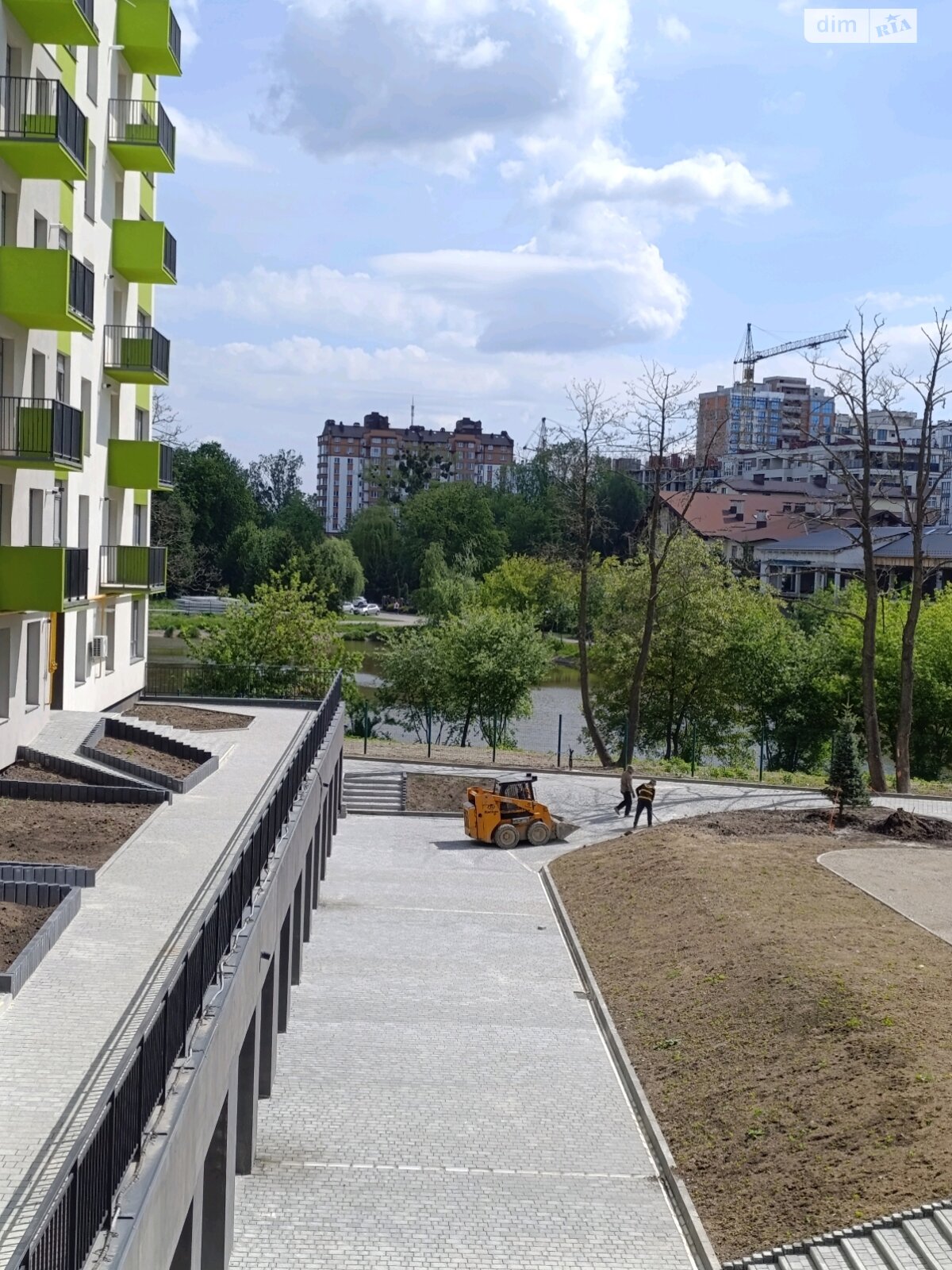 Продаж трикімнатної квартири в Івано-Франківську, на вул. Приозерна 24, кв. 33, фото 1 Продаж трикімнатної квартири в Івано-Франківську, на вул. Приозерна 24, кв. 33, фото 1