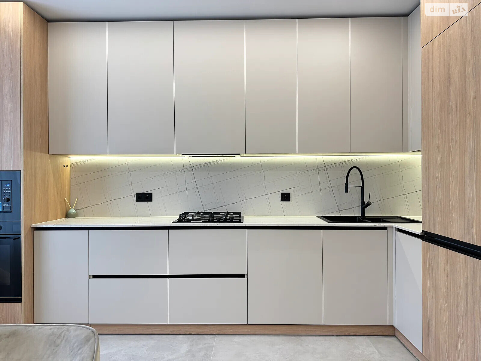 Продажа трехкомнатной квартиры в Криховцах, на ул. Приозерная 2, фото 1