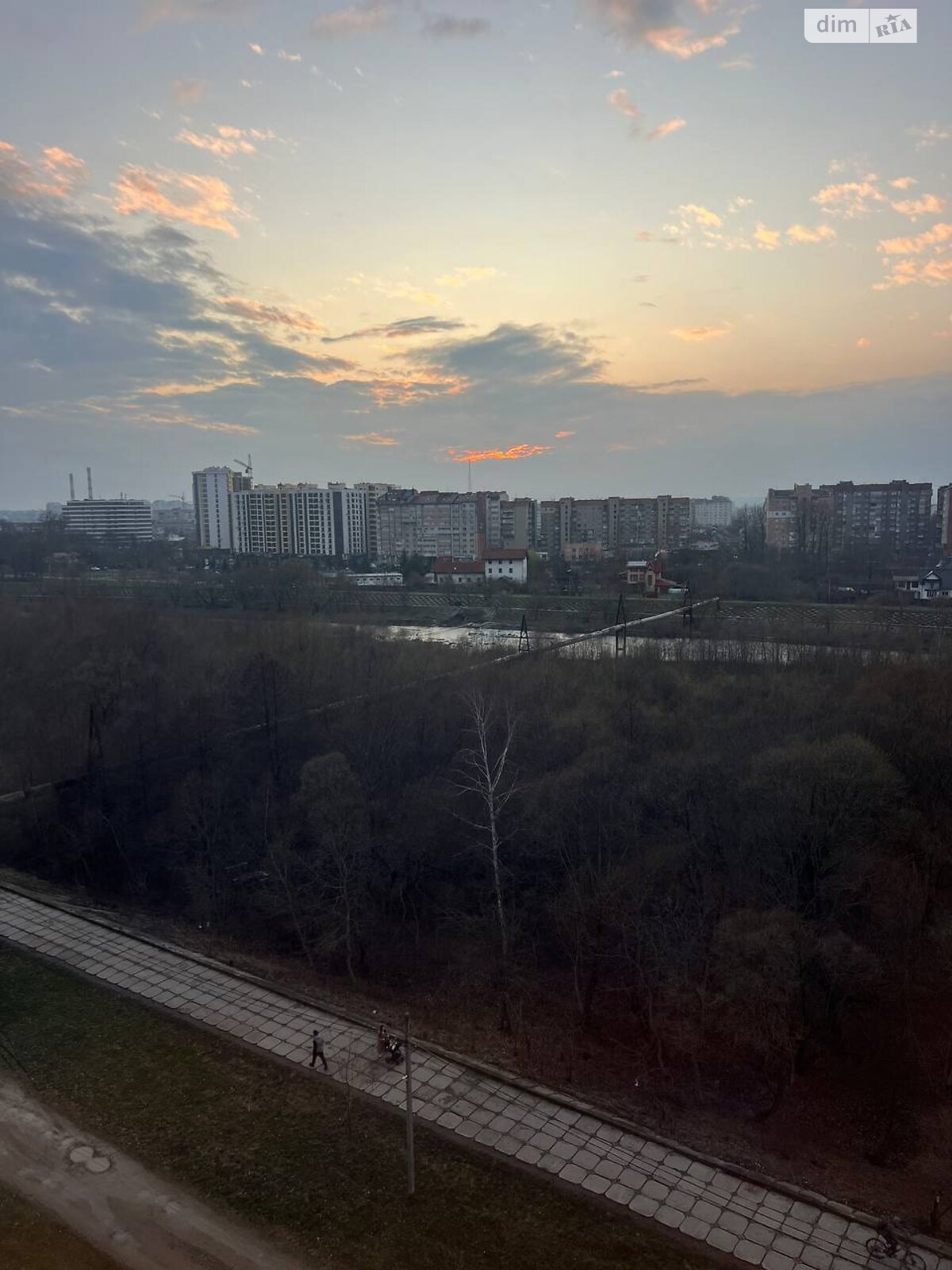 Продаж двокімнатної квартири в Івано-Франківську, на вул. Героїв Миколаєва 129А, район Рінь фото 1 Продаж двокімнатної квартири в Івано-Франківську, на вул. Героїв Миколаєва 129А, район Рінь фото 1