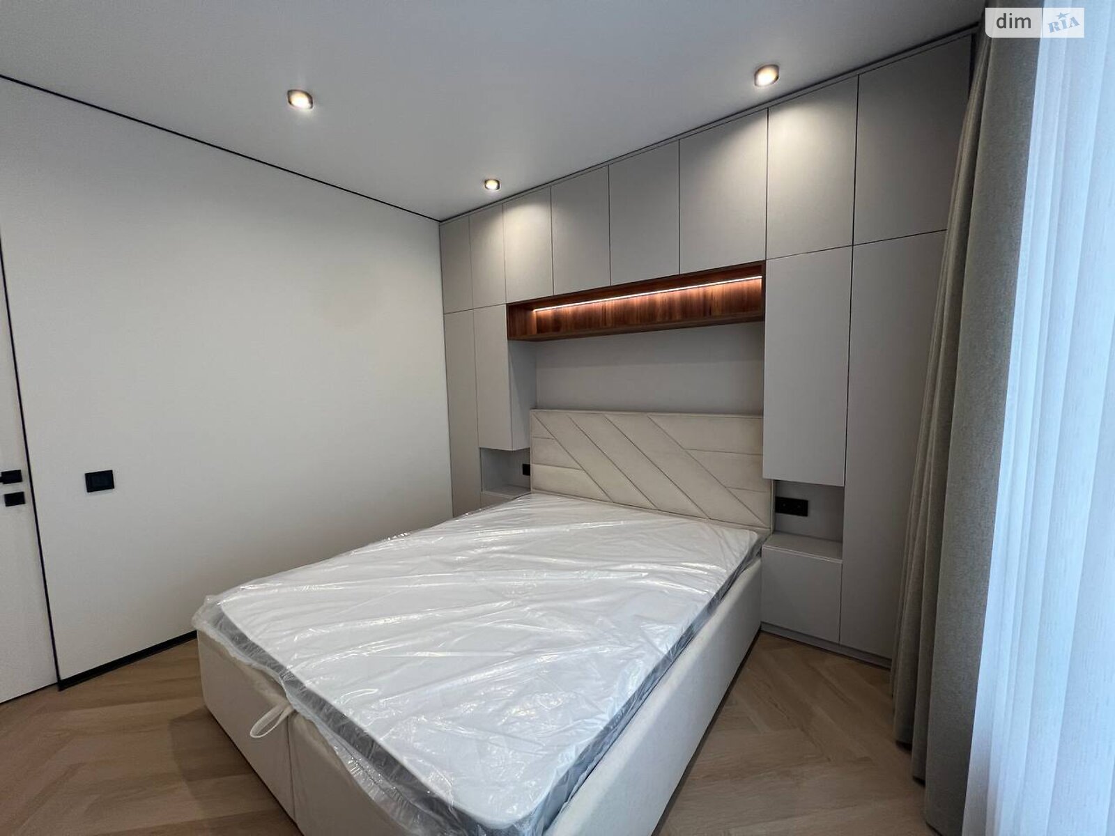 Продаж однокімнатної квартири в Івано-Франківську, на вул. Героїв Миколаєва 43, район Рінь фото 1 Продаж однокімнатної квартири в Івано-Франківську, на вул. Героїв Миколаєва 43, район Рінь фото 1