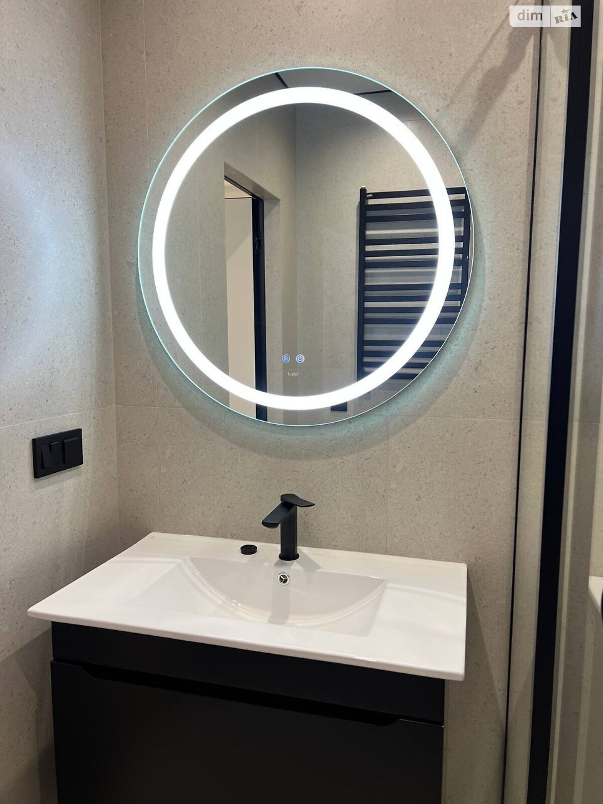 Продаж однокімнатної квартири в Івано-Франківську, на вул. Героїв Миколаєва 43, район Рінь фото 1 Продаж однокімнатної квартири в Івано-Франківську, на вул. Героїв Миколаєва 43, район Рінь фото 1