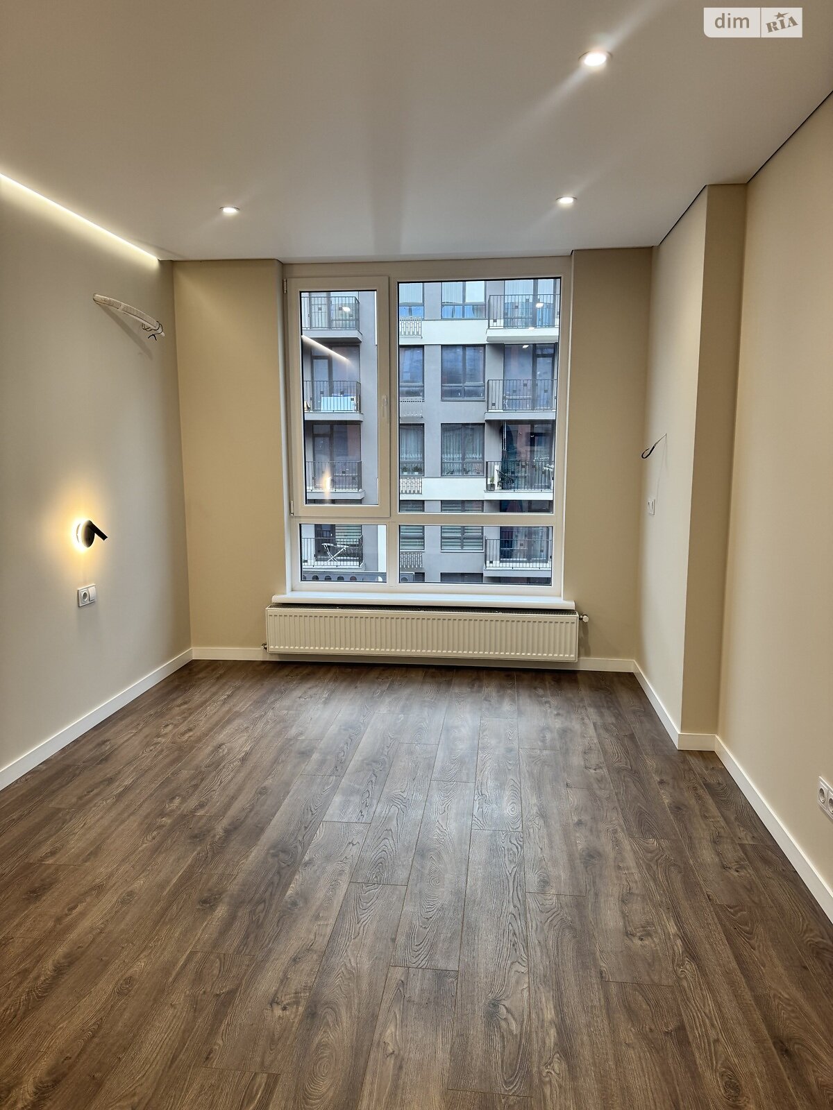 Продаж однокімнатної квартири в Івано-Франківську, на вул. Героїв Миколаєва 43, район Рінь фото 1 Продаж однокімнатної квартири в Івано-Франківську, на вул. Героїв Миколаєва 43, район Рінь фото 1