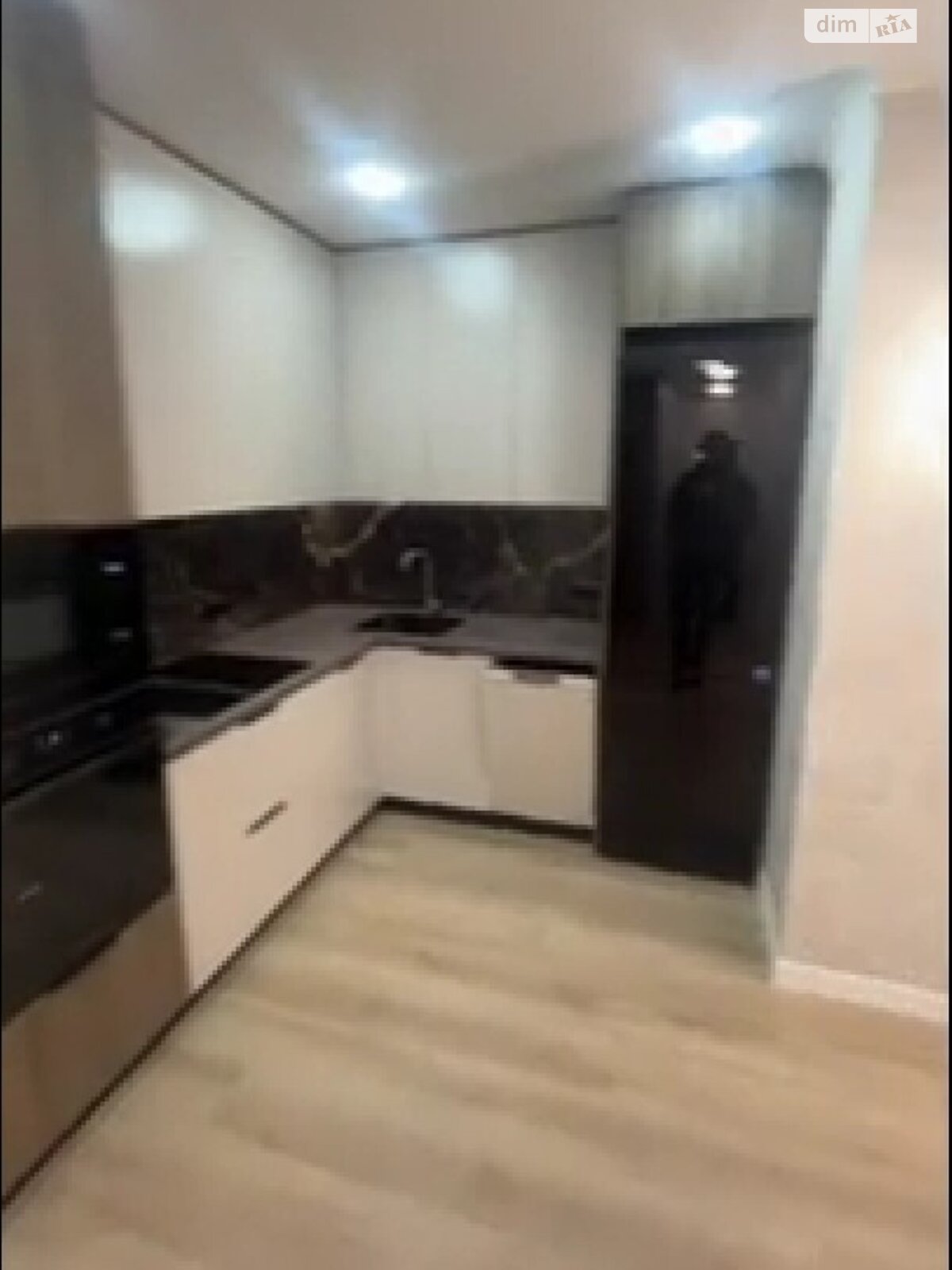 Продаж двокімнатної квартири в Івано-Франківську, на вул. Героїв Миколаєва 43, район Рінь фото 1