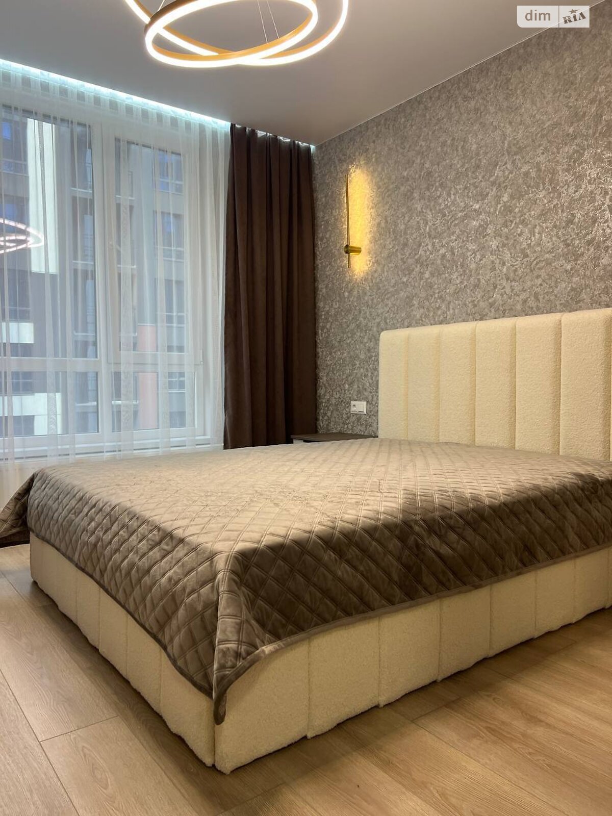 Продаж двокімнатної квартири в Івано-Франківську, на вул. Героїв Миколаєва 43, район Рінь фото 1