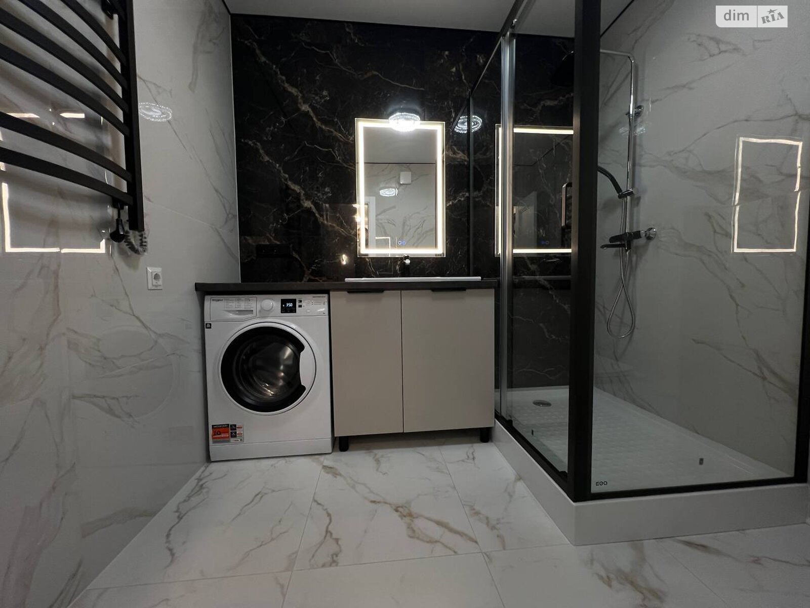 Продаж двокімнатної квартири в Івано-Франківську, на вул. Героїв Миколаєва 43, район Рінь фото 1