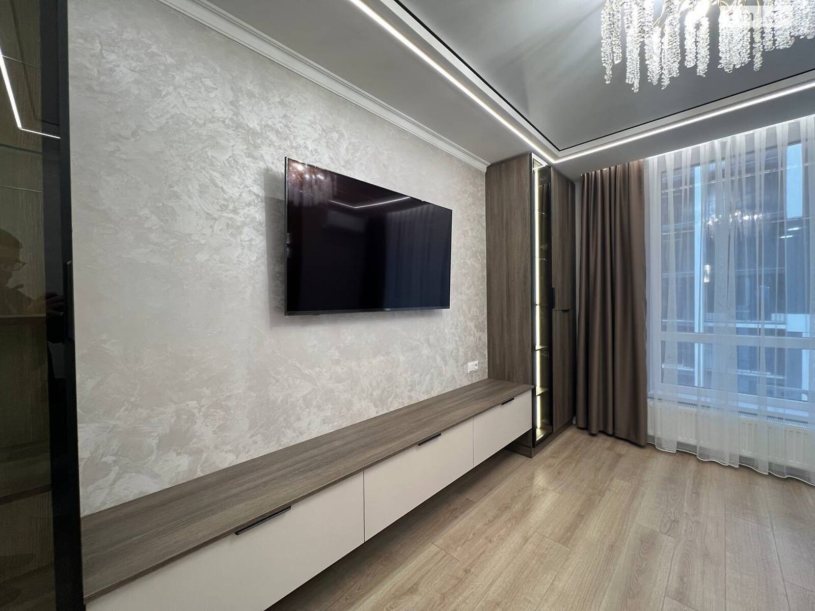 Продаж двокімнатної квартири в Івано-Франківську, на вул. Героїв Миколаєва 43, район Рінь фото 1