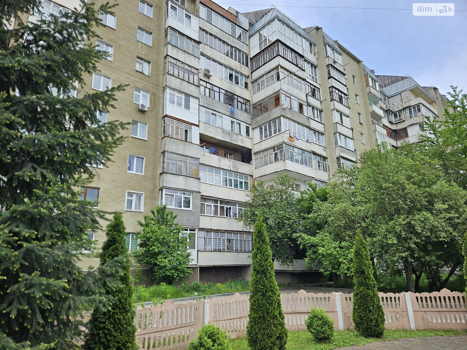 Продажа однокомнатной квартиры в Ивано-Франковске, на ул. Симоненко Василия 9, фото 1 Продажа однокомнатной квартиры в Ивано-Франковске, на ул. Симоненко Василия 9, фото 1