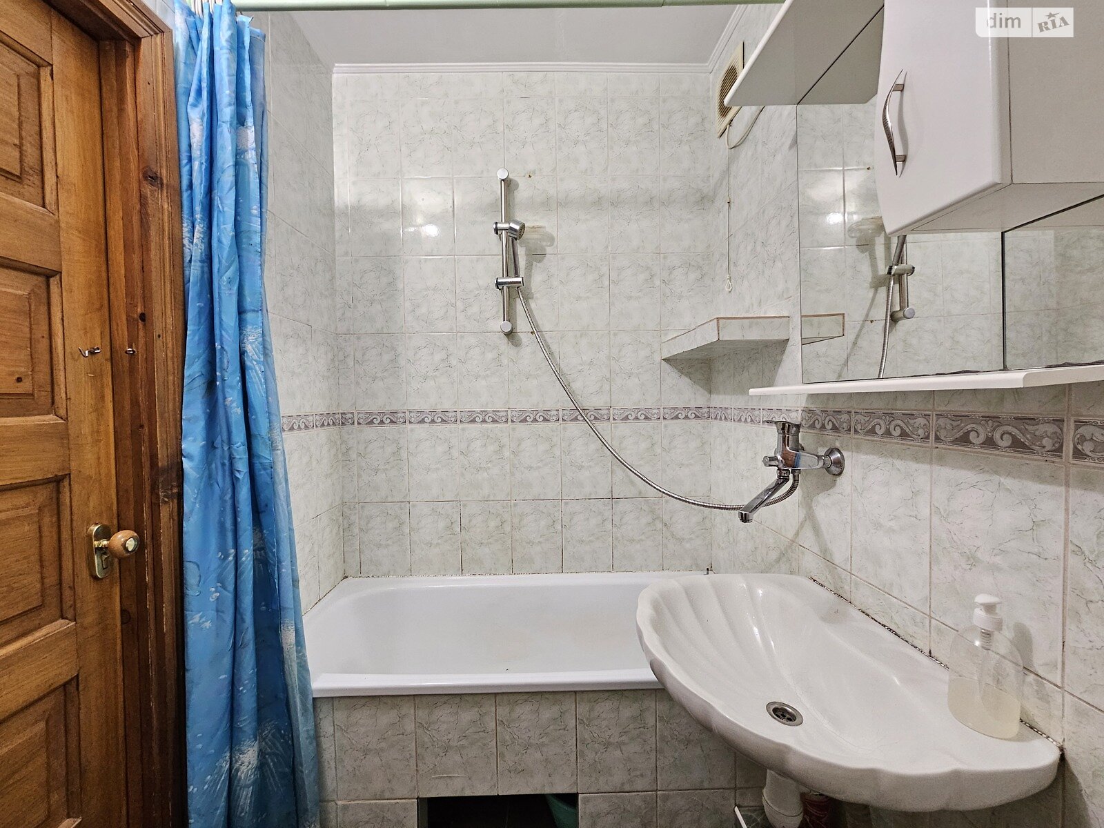 Продажа однокомнатной квартиры в Ивано-Франковске, на ул. Симоненко Василия 9, фото 1 Продажа однокомнатной квартиры в Ивано-Франковске, на ул. Симоненко Василия 9, фото 1