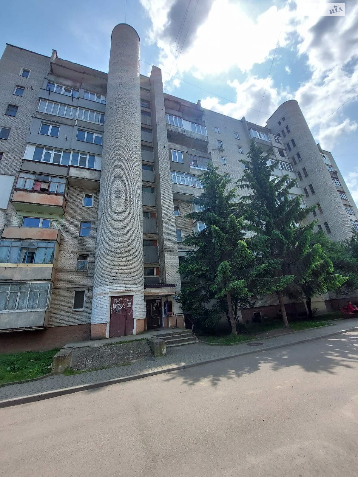 Продаж двокімнатної квартири в Івано-Франківську, на вул. Симоненка Василя 7А, фото 1 Продаж двокімнатної квартири в Івано-Франківську, на вул. Симоненка Василя 7А, фото 1