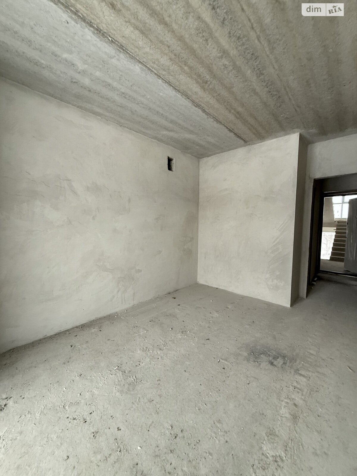 Продажа однокомнатной квартиры в Ивано-Франковске, на ул. Коммунальная, район undefined фото 1