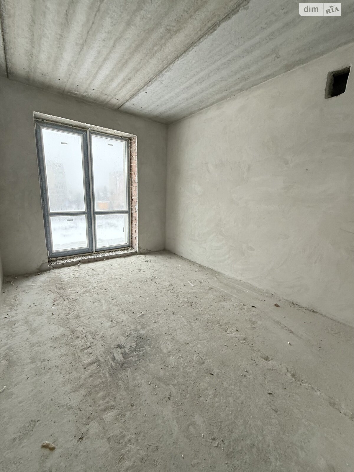 Продажа однокомнатной квартиры в Ивано-Франковске, на ул. Коммунальная, район undefined фото 1