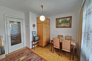 Продажа трехкомнатной квартиры в Ивано-Франковске, на ул. Вовчинецька, фото 2