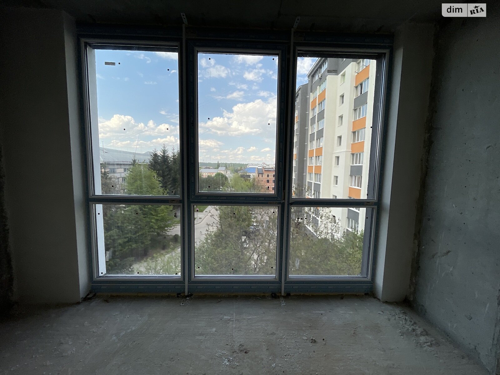 Продажа трехкомнатной квартиры в Ивано-Франковске, на ул. Вовчинецька 223А, район undefined фото 1 Продажа трехкомнатной квартиры в Ивано-Франковске, на ул. Вовчинецька 223А, район undefined фото 1