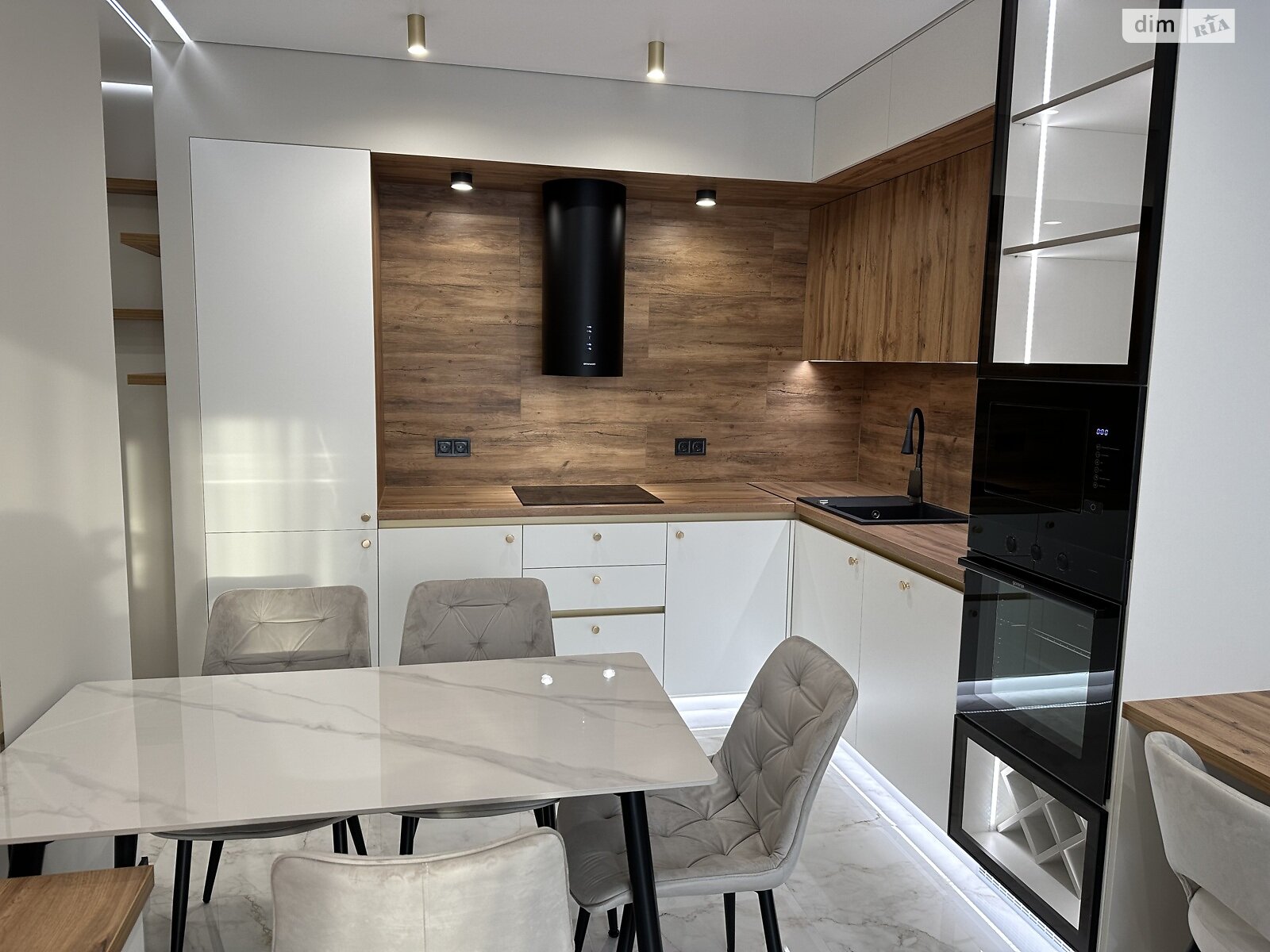 Продажа двухкомнатной квартиры в Ивано-Франковске, на ул. Вовчинецька 223А, район undefined фото 1 Продажа двухкомнатной квартиры в Ивано-Франковске, на ул. Вовчинецька 223А, район undefined фото 1