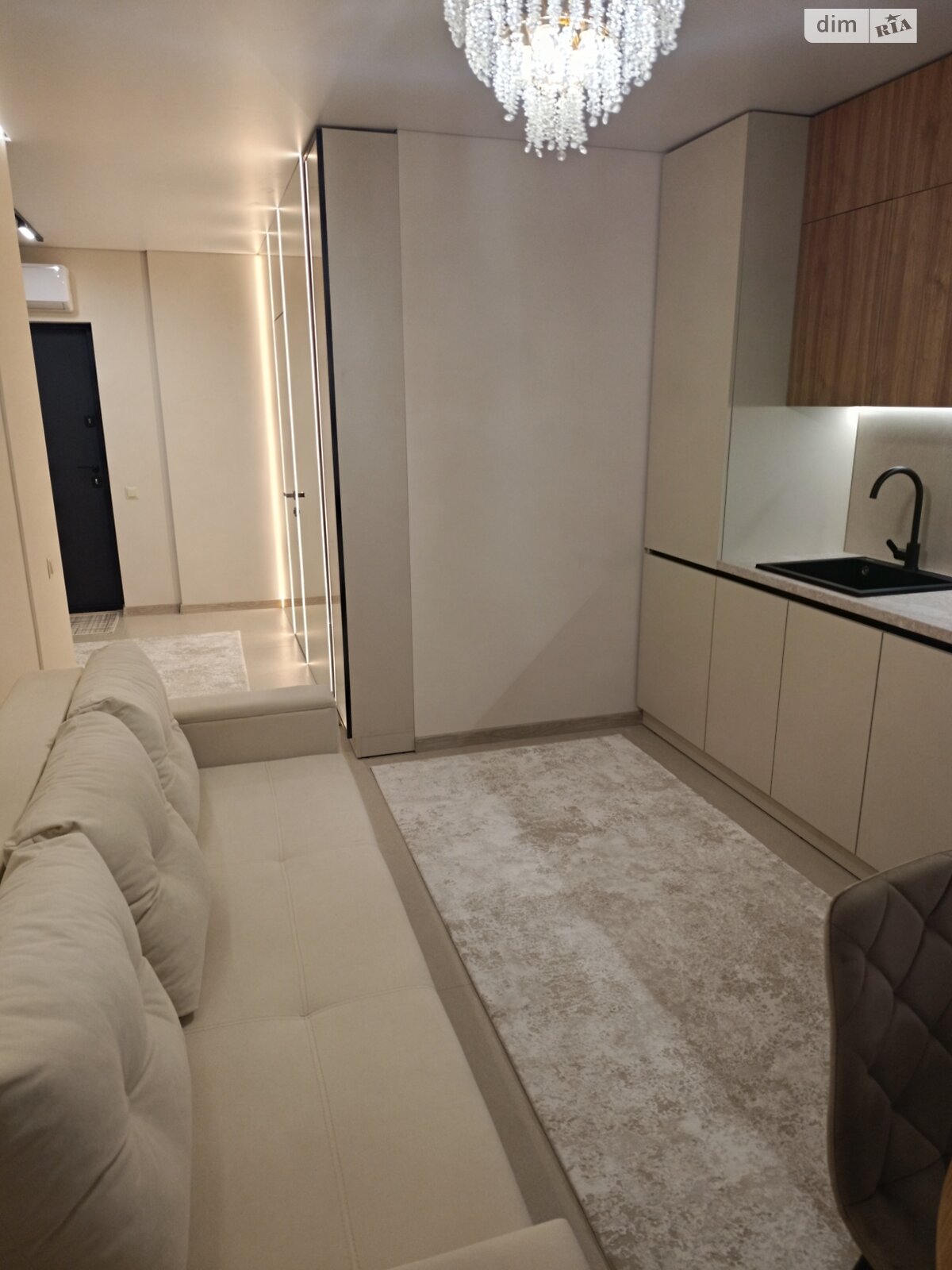 Продажа однокомнатной квартиры в Ивано-Франковске, на ул. Вовчинецька, район undefined фото 1