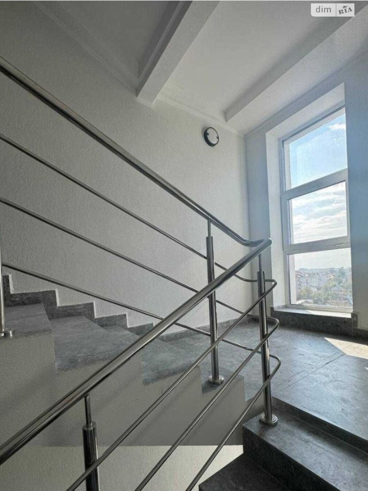 Продажа однокомнатной квартиры в Ивано-Франковске, на ул. Молодежная 53, кв. 10, район Строителей фото 1 Продажа однокомнатной квартиры в Ивано-Франковске, на ул. Молодежная 53, кв. 10, район Строителей фото 1