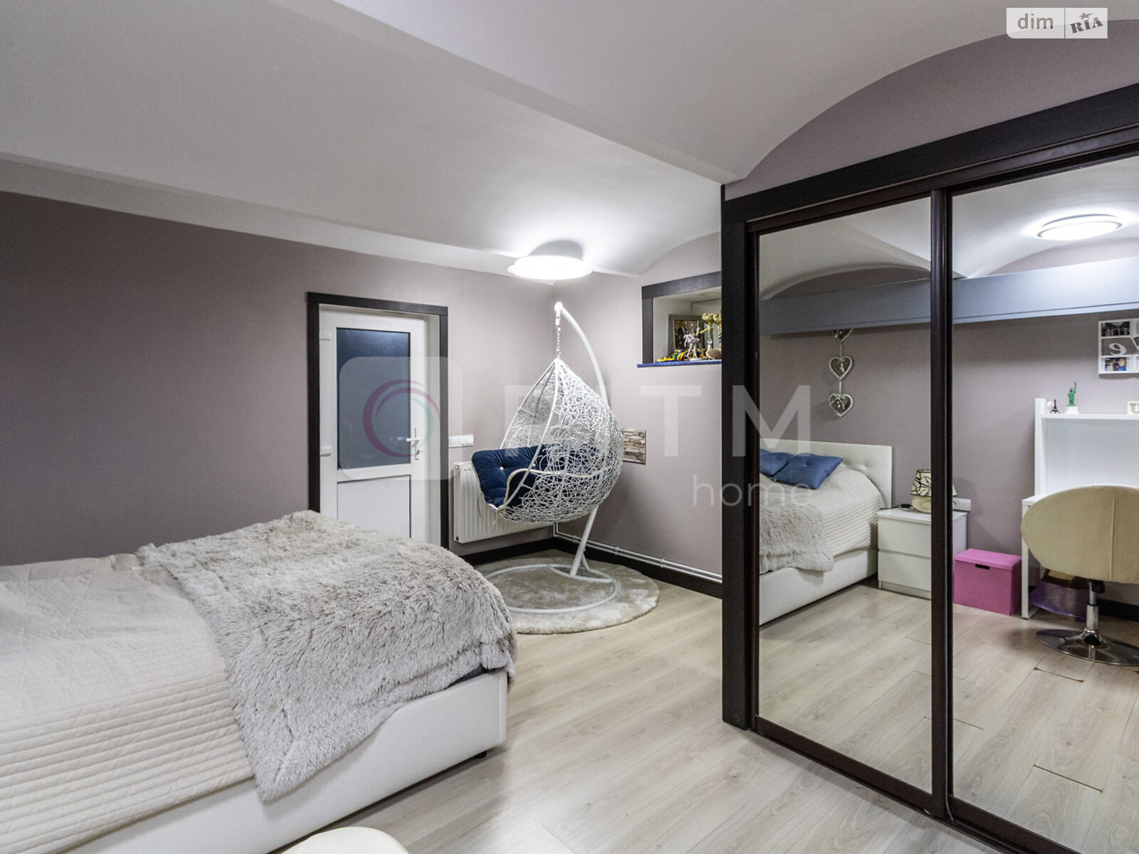 Продажа трехкомнатной квартиры в Ивано-Франковске, на ул. Тараса Шевченко 85, фото 1