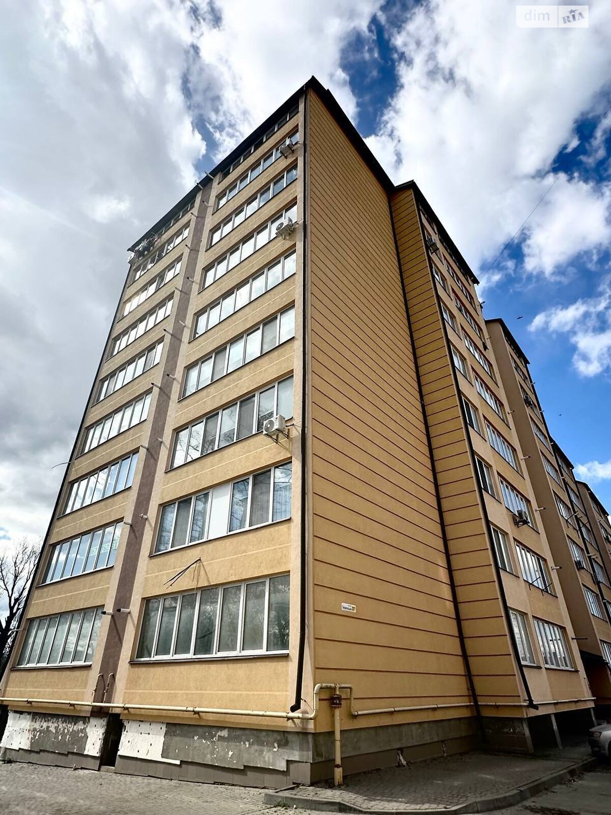 Продаж двокімнатної квартири в Угорниках, на вул. Тисменицька 307А, фото 1
