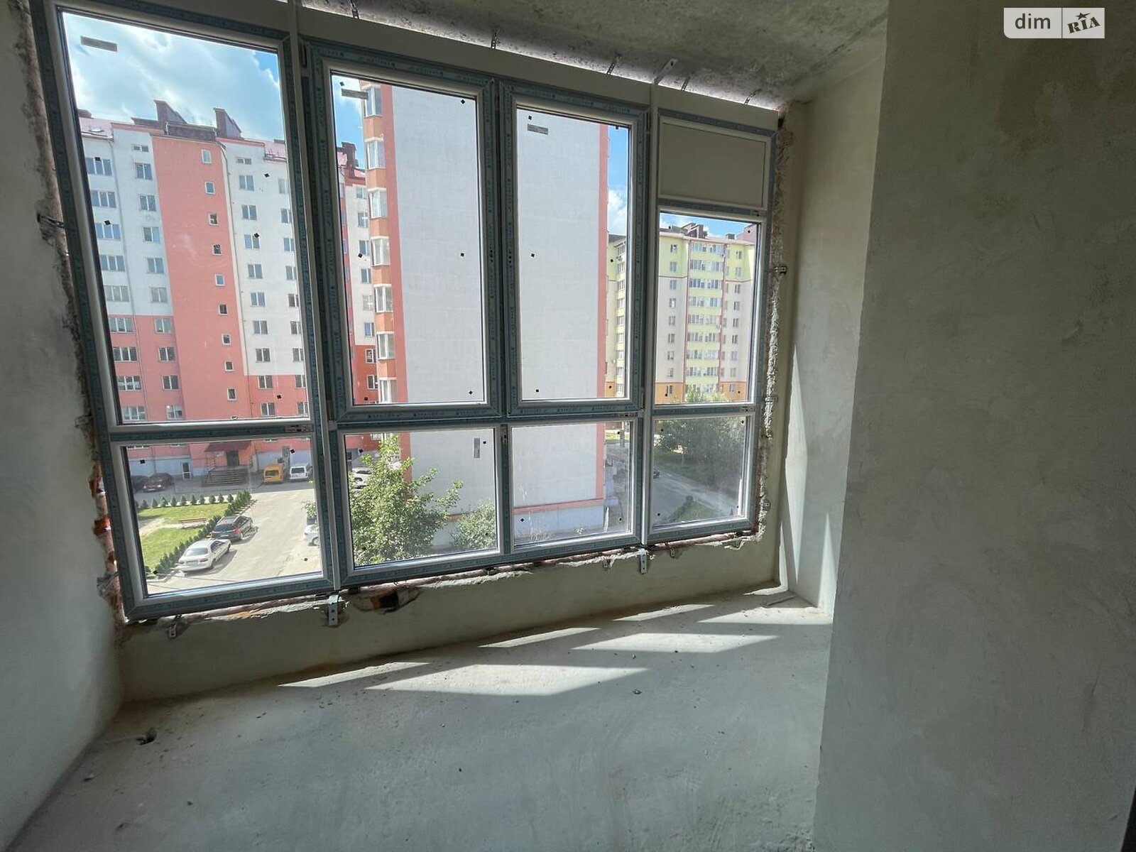 Продажа двухкомнатной квартиры в Ивано-Франковске, на ул. Троллейбусная, фото 1 Продажа двухкомнатной квартиры в Ивано-Франковске, на ул. Троллейбусная, фото 1