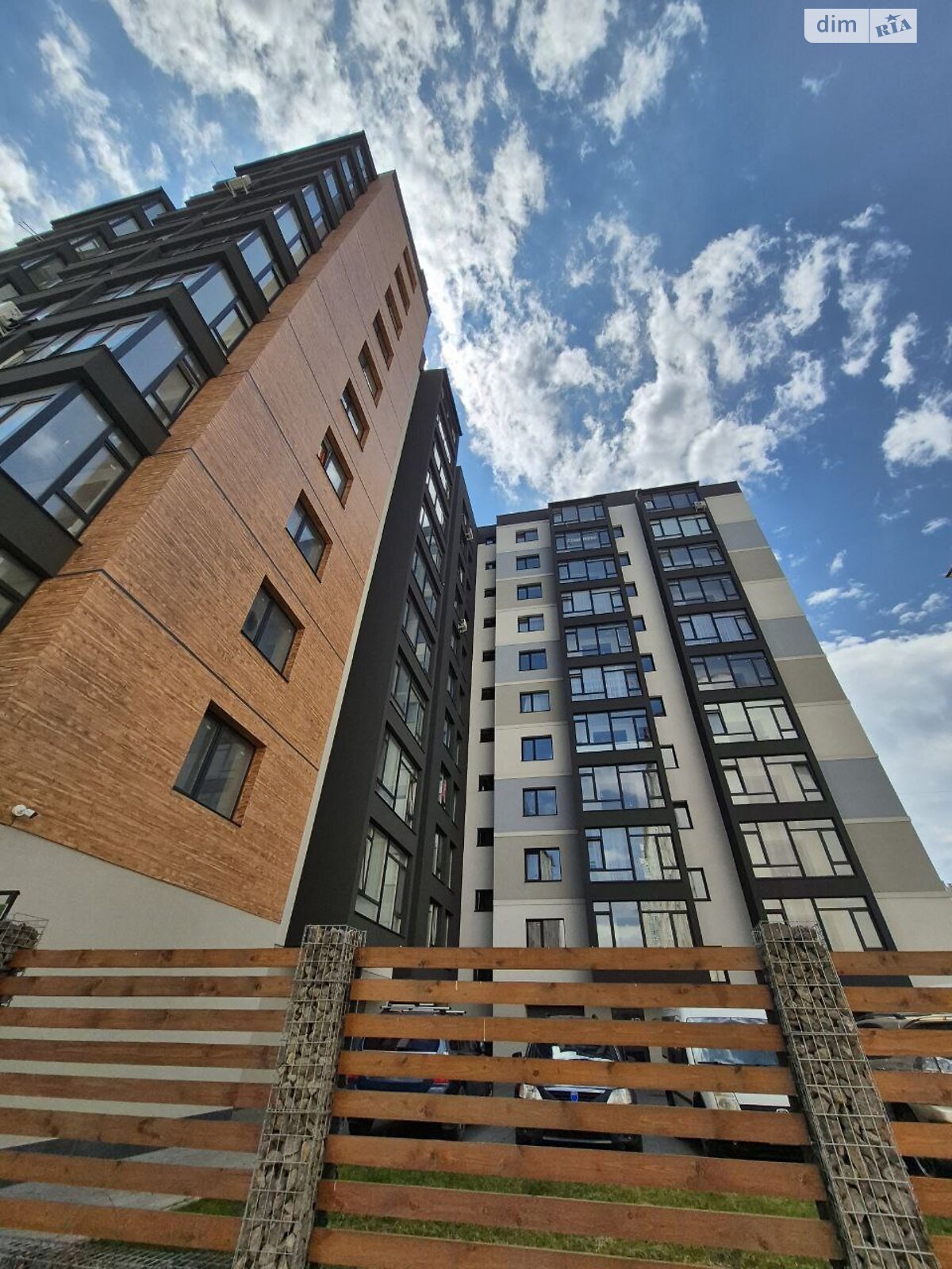 Продажа двухкомнатной квартиры в Ивано-Франковске, на ул. Целевича Юлиана 4, фото 1 Продажа двухкомнатной квартиры в Ивано-Франковске, на ул. Целевича Юлиана 4, фото 1