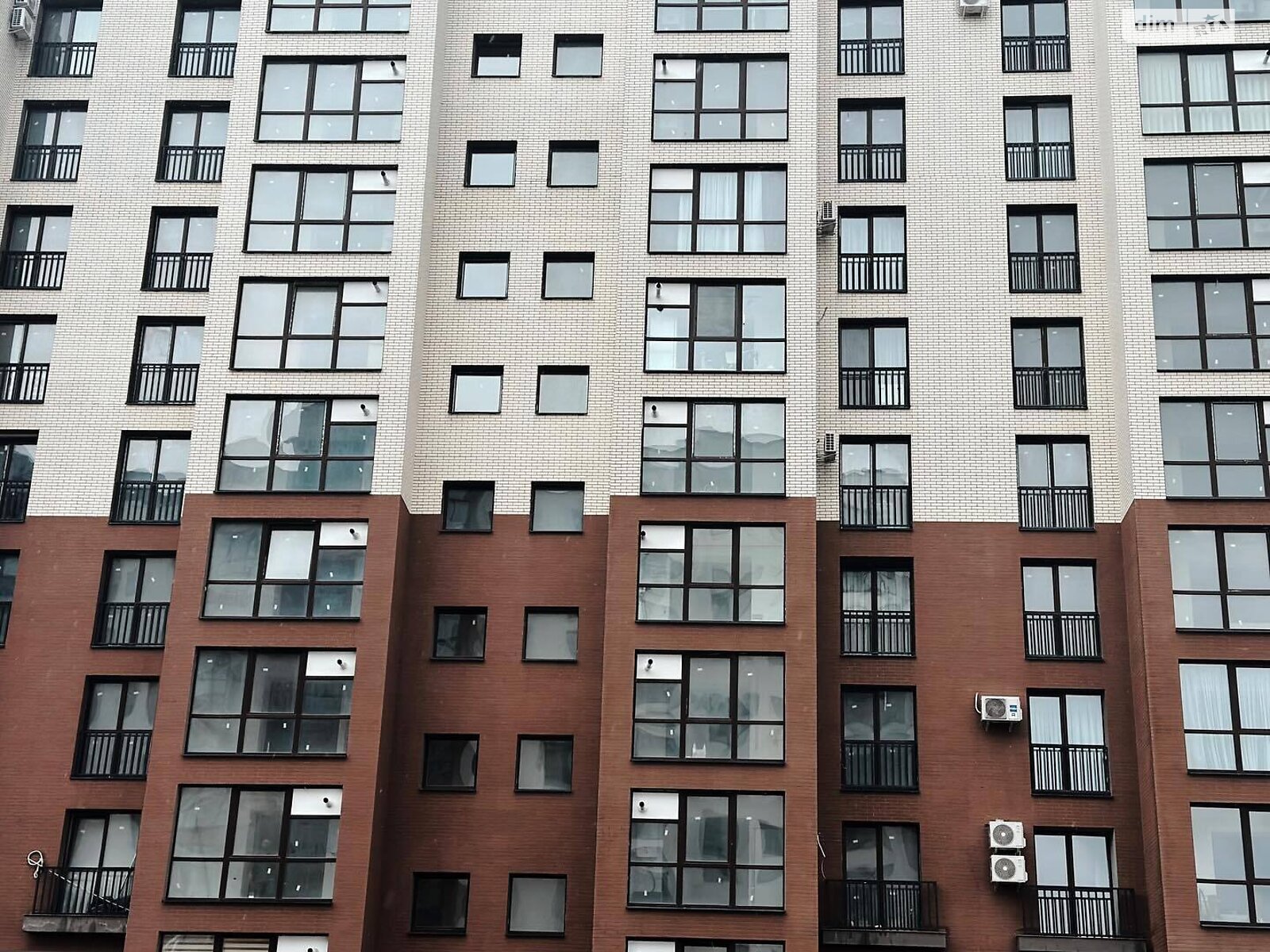 Продажа трехкомнатной квартиры в Ивано-Франковске, на ул. Ребета Л. 10Д, фото 1