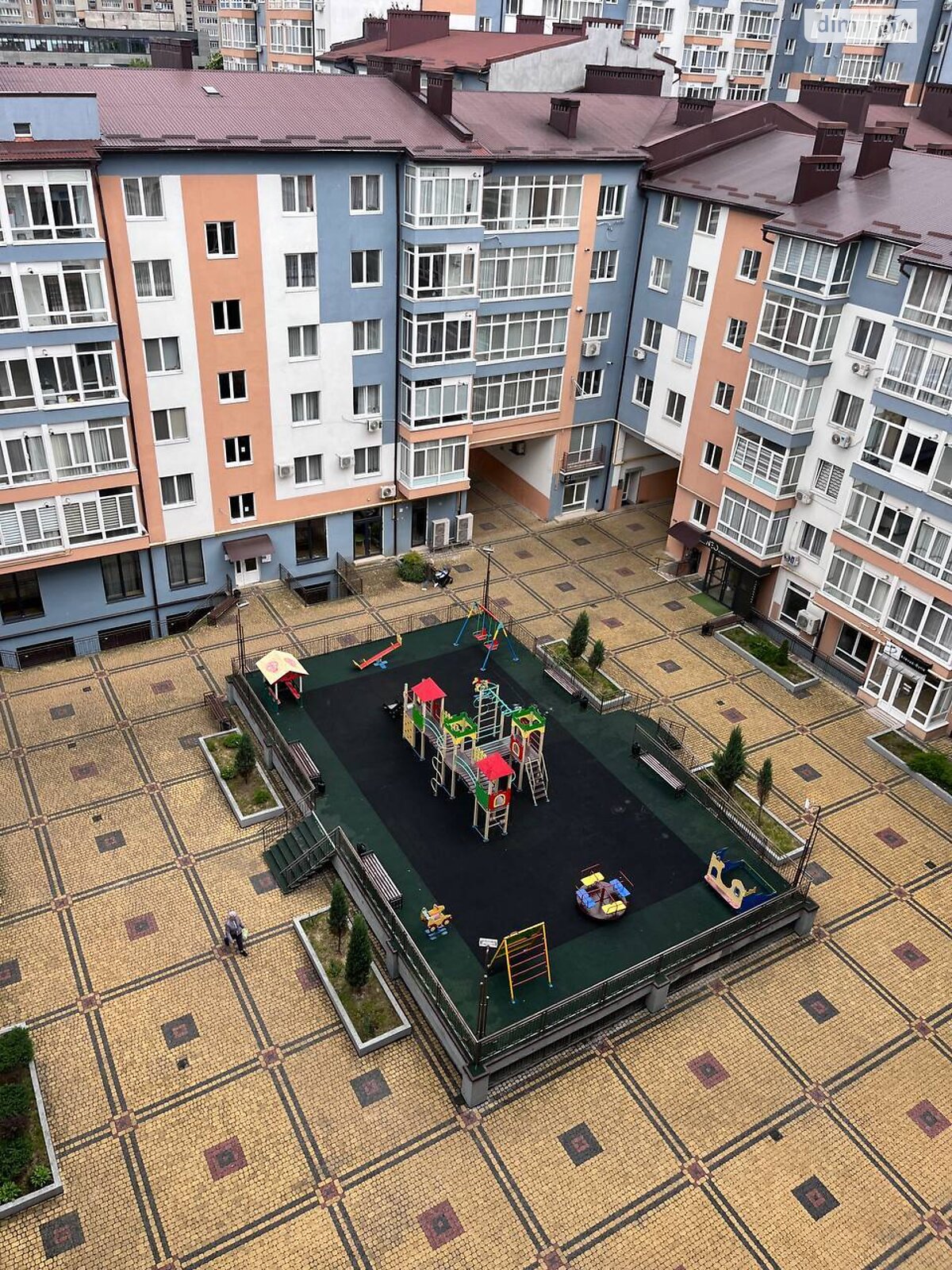 Продажа двухкомнатной квартиры в Ивано-Франковске, на ул. Андрея Мельника 10, район Центр фото 1 Продажа двухкомнатной квартиры в Ивано-Франковске, на ул. Андрея Мельника 10, район Центр фото 1