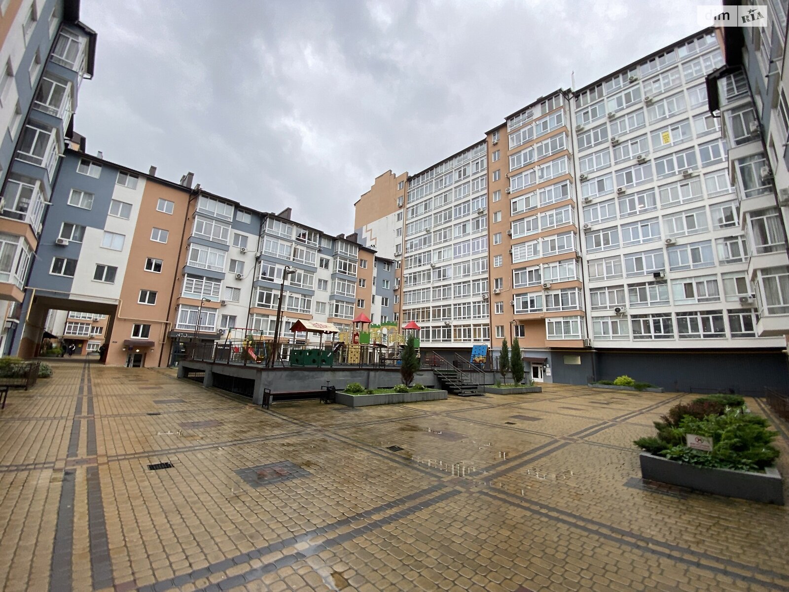 Продажа однокомнатной квартиры в Ивано-Франковске, на ул. Андрея Мельника 10/7, район Центр фото 1 Продажа однокомнатной квартиры в Ивано-Франковске, на ул. Андрея Мельника 10/7, район Центр фото 1