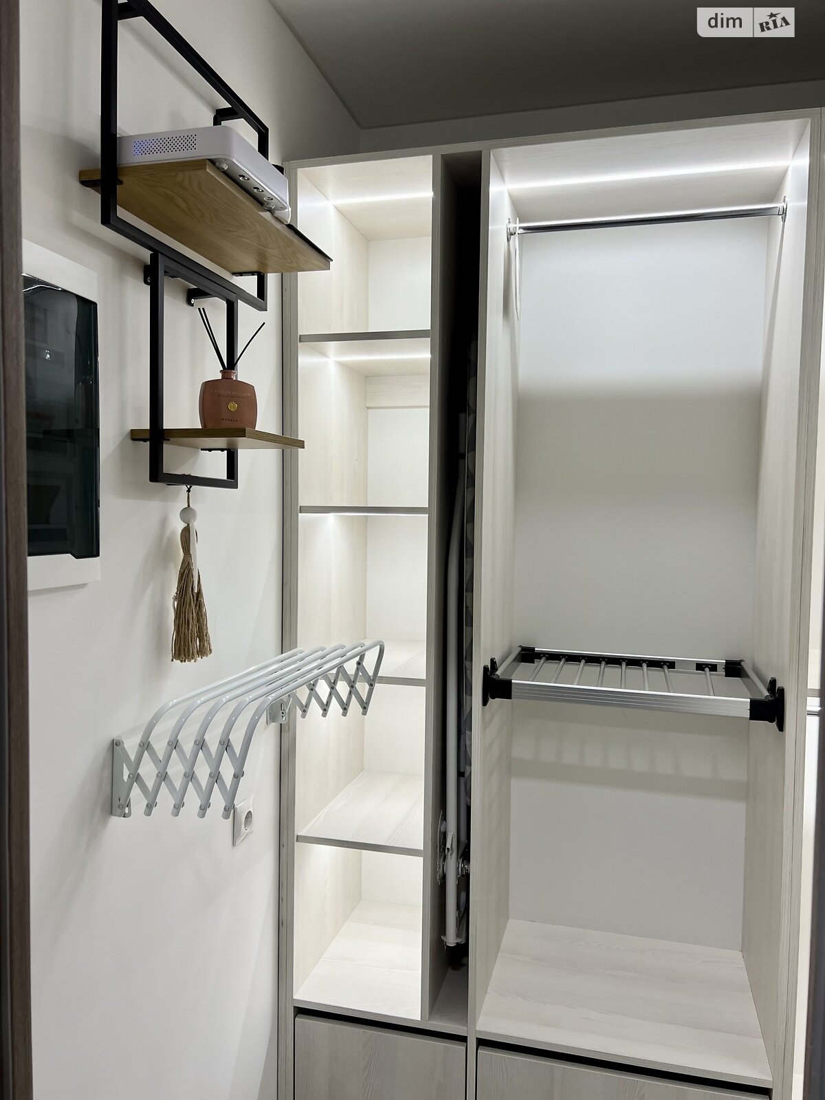 Продажа двухкомнатной квартиры в Ивано-Франковске, на ул. Андрея Мельника, район Центр фото 1