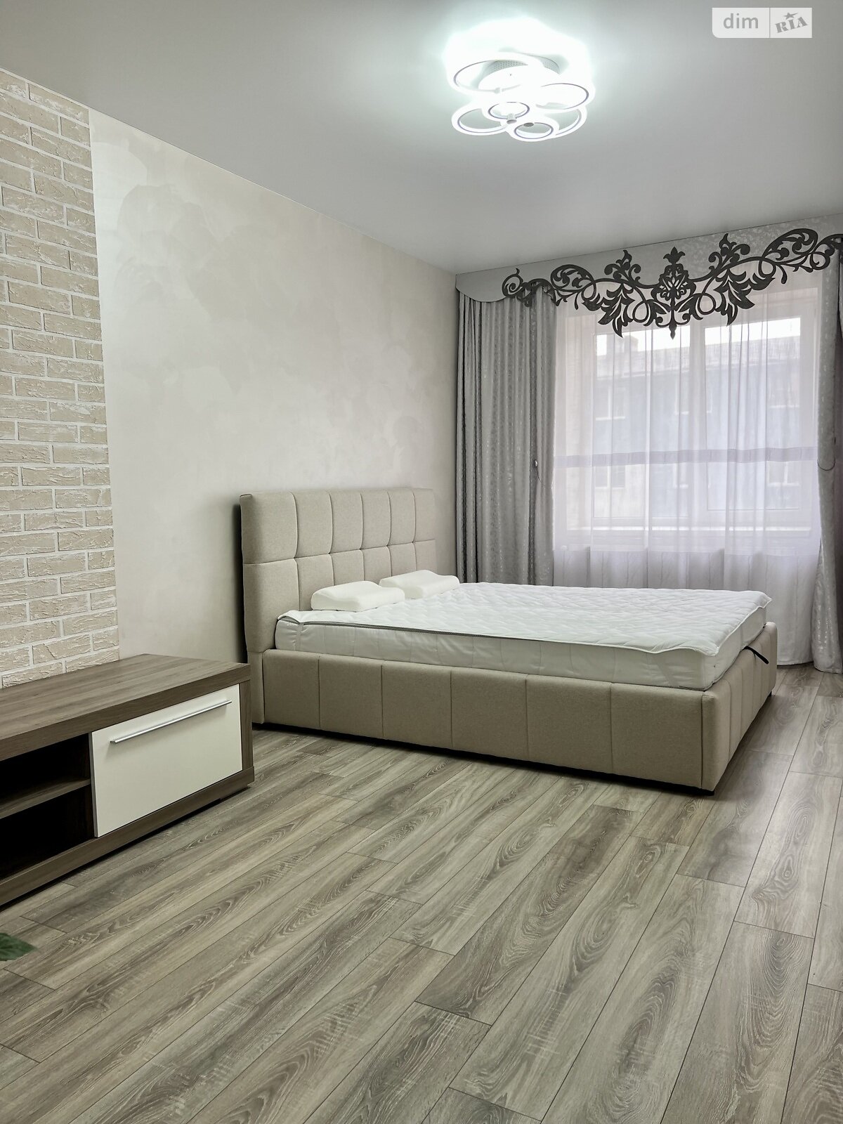 Продажа двухкомнатной квартиры в Ивано-Франковске, на ул. Андрея Мельника, район Центр фото 1