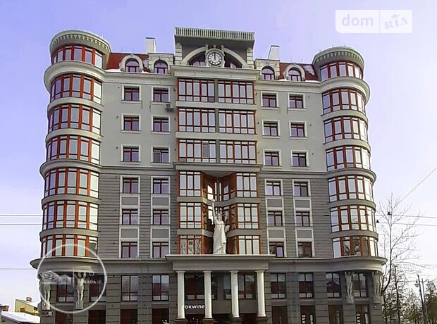 Продаж однокімнатної квартири в Івано-Франківську на вул. Бандери Степана 21 район Центр фото 1 Продаж однокімнатної квартири в Івано-Франківську на вул. Бандери Степана 21 район Центр фото 1