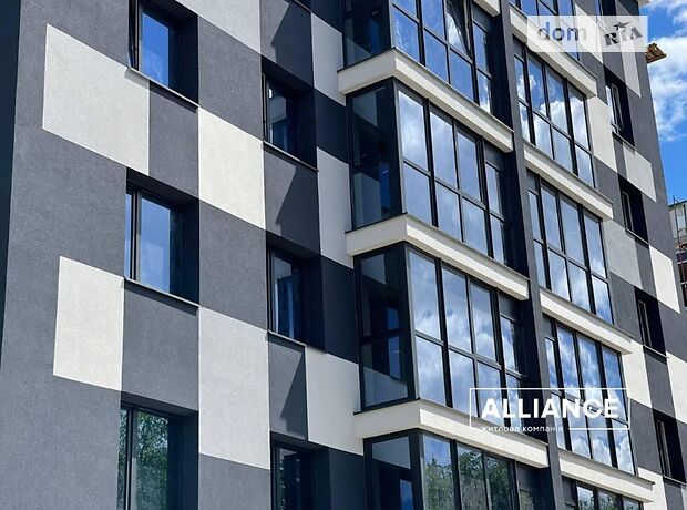 Продаж однокімнатної квартири в Івано-Франківську на вул. Бандери Степана район Центр фото 1 Продаж однокімнатної квартири в Івано-Франківську на вул. Бандери Степана район Центр фото 1