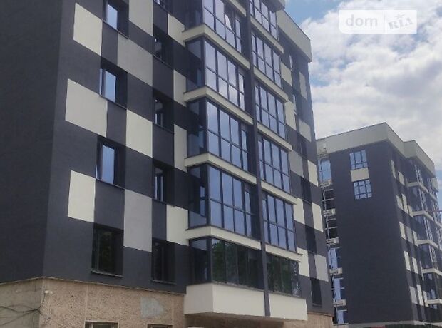 Продаж однокімнатної квартири в Івано-Франківську на вул. Бандери Степана 79 район Центр фото 1 Продаж однокімнатної квартири в Івано-Франківську на вул. Бандери Степана 79 район Центр фото 1