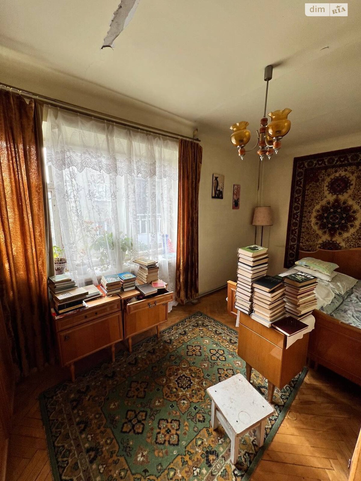 Продаж трикімнатної квартири в Івано-Франківську, на вул. Бандери Степана 10А, район Центр фото 1 Продаж трикімнатної квартири в Івано-Франківську, на вул. Бандери Степана 10А, район Центр фото 1