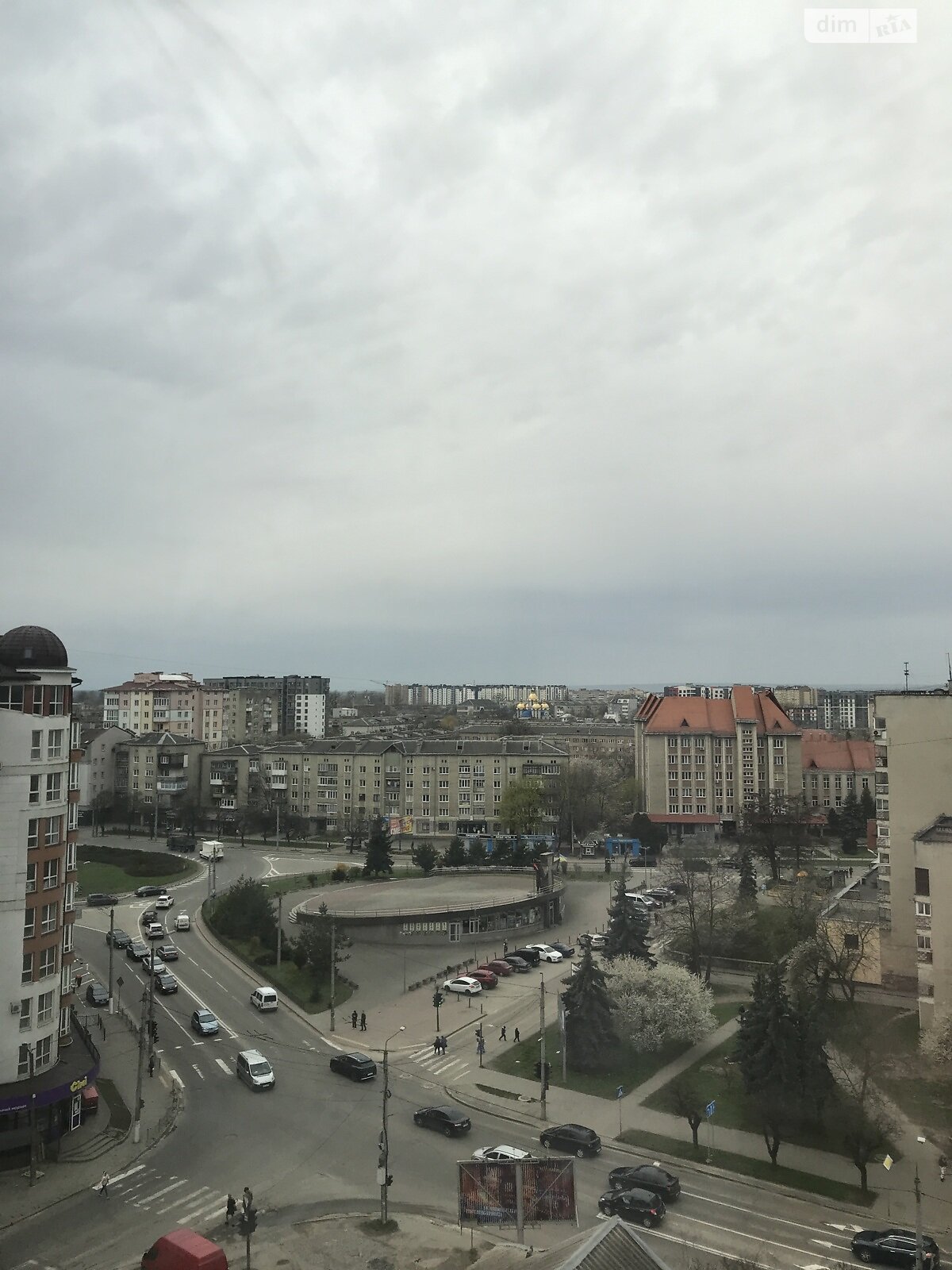 Продаж двокімнатної квартири в Івано-Франківську, на вул. Бандери Степана 79, район Центр фото 1 Продаж двокімнатної квартири в Івано-Франківську, на вул. Бандери Степана 79, район Центр фото 1