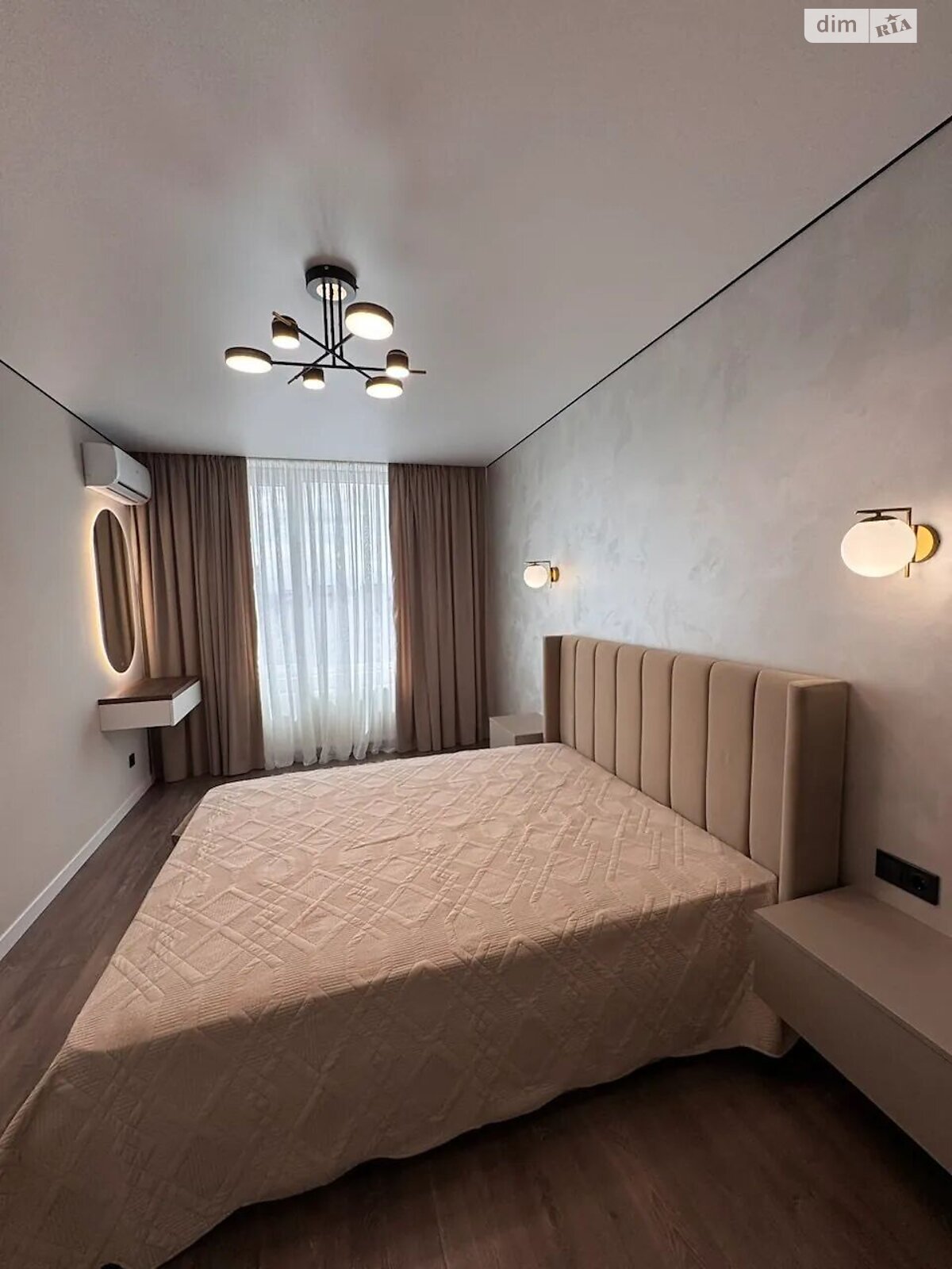 Продажа двухкомнатной квартиры в Ивано-Франковске, на ул. Бандеры Степана 79, район Центр фото 1