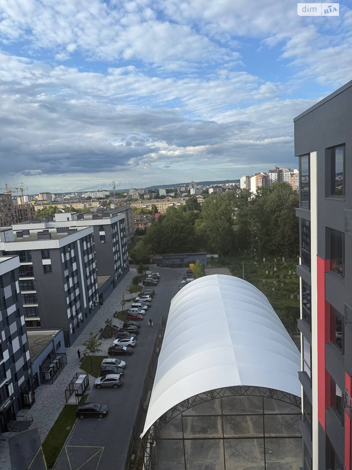 Продажа двухкомнатной квартиры в Ивано-Франковске, на ул. Бандеры Степана 79, район Центр фото 1