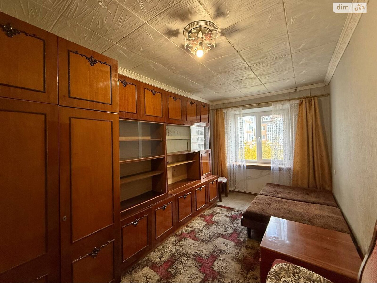 Продажа трехкомнатной квартиры в Ивано-Франковске, на ул. Бандеры Степана 4, кв. 45, район Центр фото 1