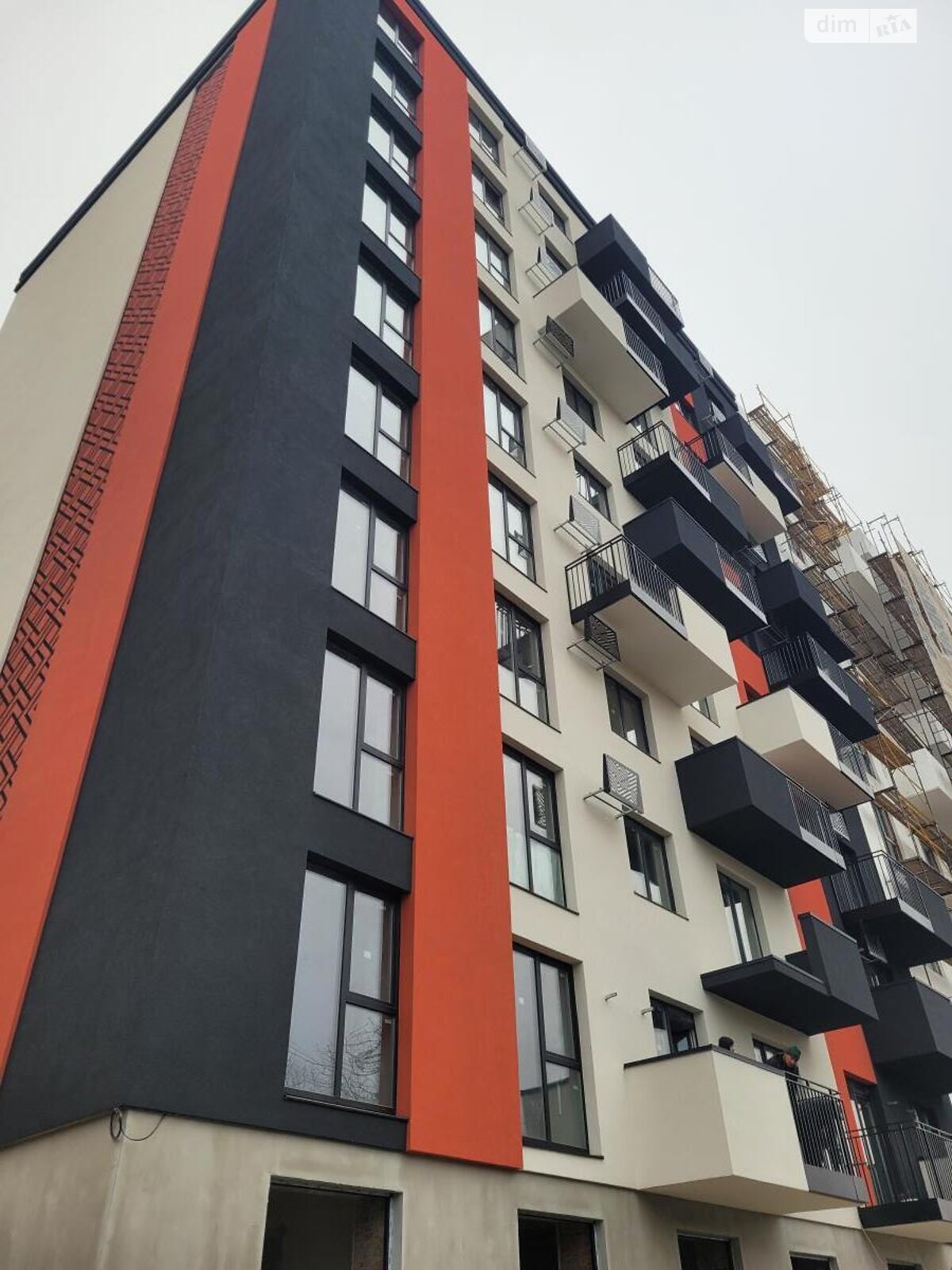 Продажа двухкомнатной квартиры в Ивано-Франковске, на ул. Бандеры Степана, район Центр фото 1