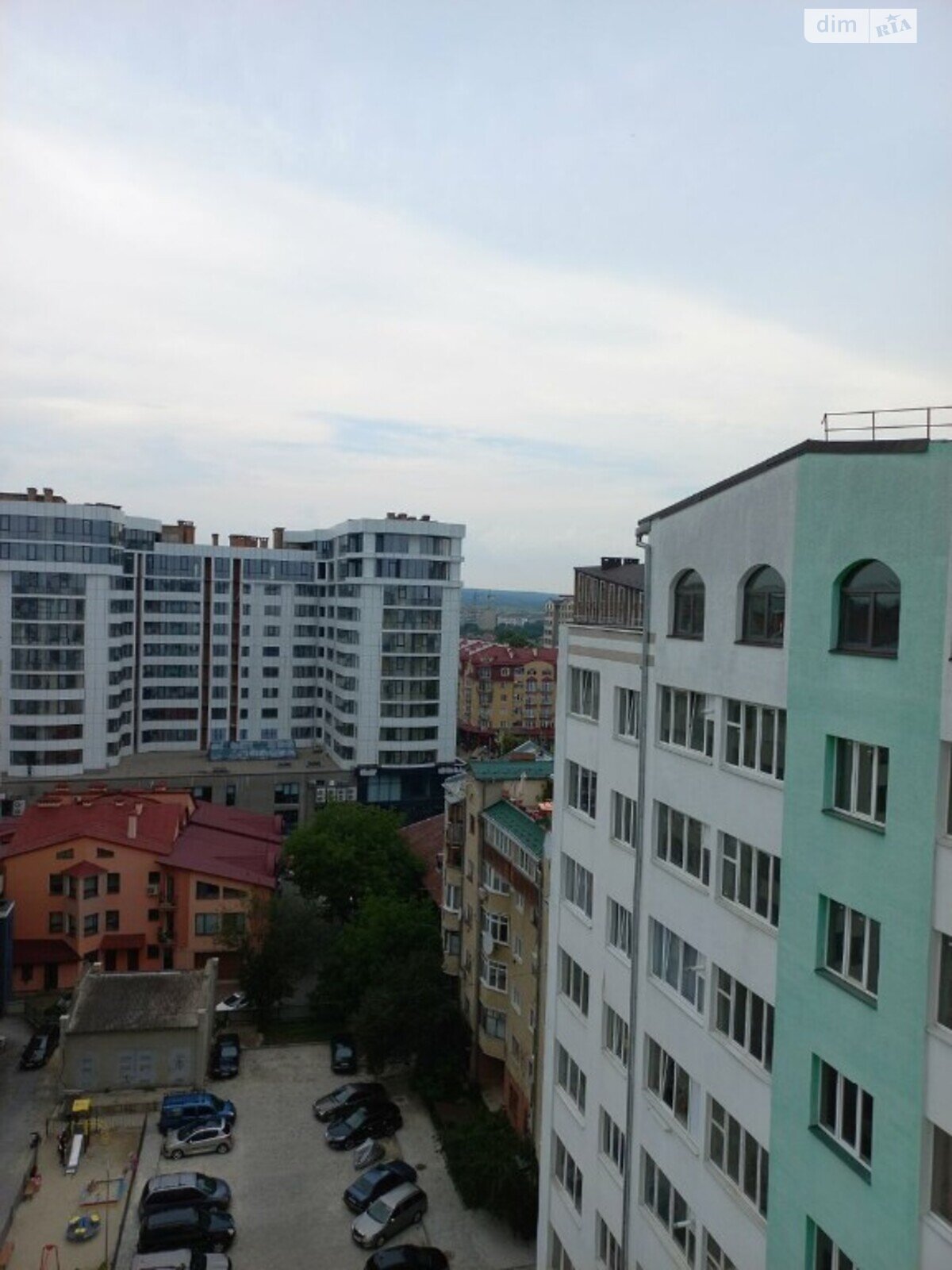 Продажа трехкомнатной квартиры в Ивано-Франковске, на ул. Бельведерська 23, район Центр фото 1 Продажа трехкомнатной квартиры в Ивано-Франковске, на ул. Бельведерська 23, район Центр фото 1