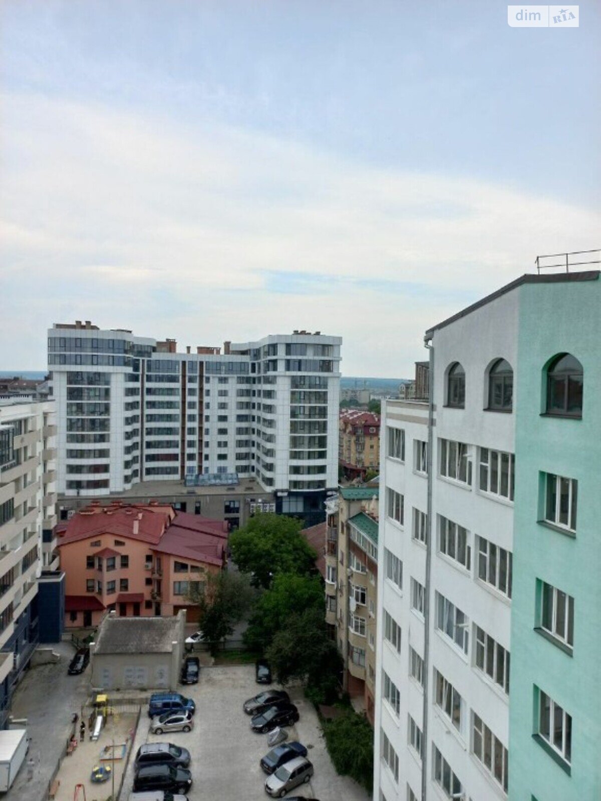 Продажа трехкомнатной квартиры в Ивано-Франковске, на ул. Бельведерська 23, район Центр фото 1 Продажа трехкомнатной квартиры в Ивано-Франковске, на ул. Бельведерська 23, район Центр фото 1