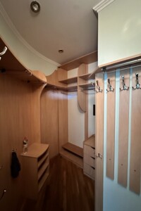 Продаж чотирикімнатної квартири в Івано-Франківську, на вул. Бельведерська 25, район Центр фото 2
