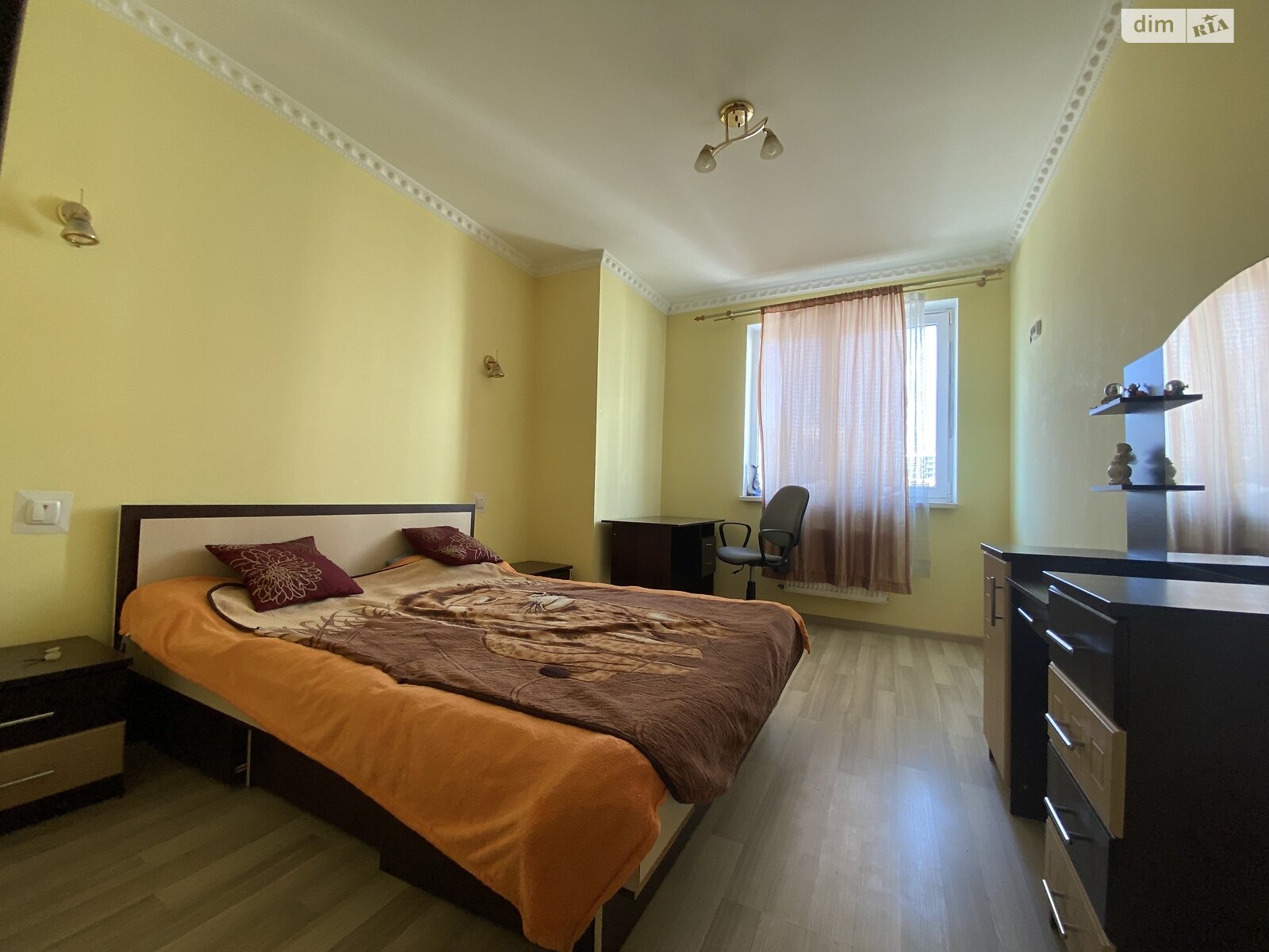 Продаж двокімнатної квартири в Івано-Франківську, на вул. Бельведерська 35, район Центр фото 1 Продаж двокімнатної квартири в Івано-Франківську, на вул. Бельведерська 35, район Центр фото 1