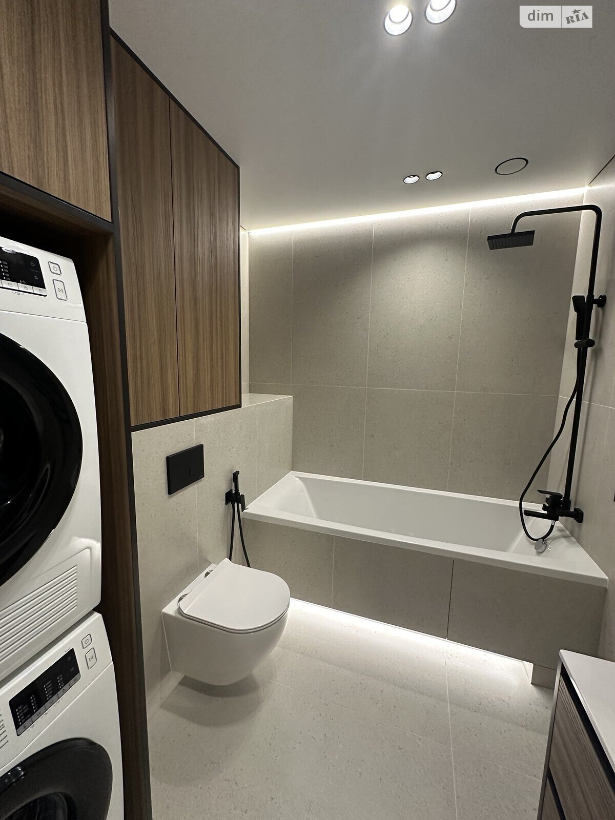 Продаж однокімнатної квартири в Івано-Франківську, на вул. Бельведерська 32Б, район Центр фото 1