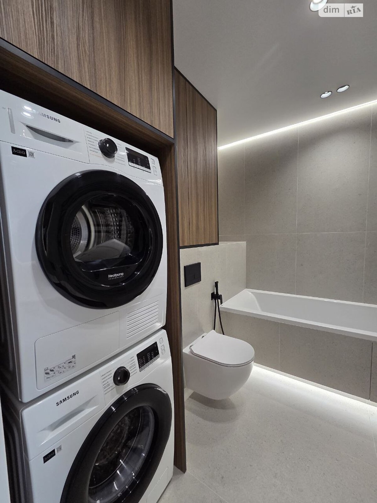 Продаж однокімнатної квартири в Івано-Франківську, на вул. Бельведерська 32Б, район Центр фото 1