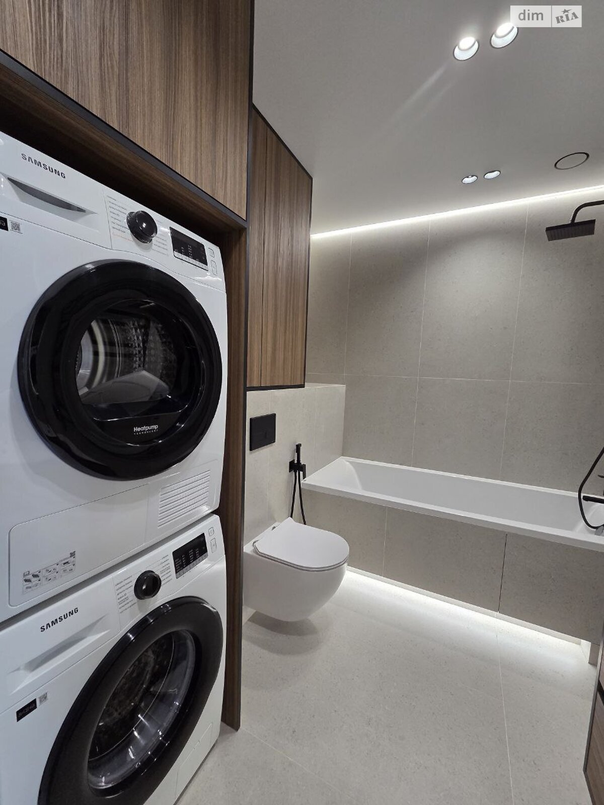 Продаж однокімнатної квартири в Івано-Франківську, на вул. Бельведерська 32Б, район Центр фото 1