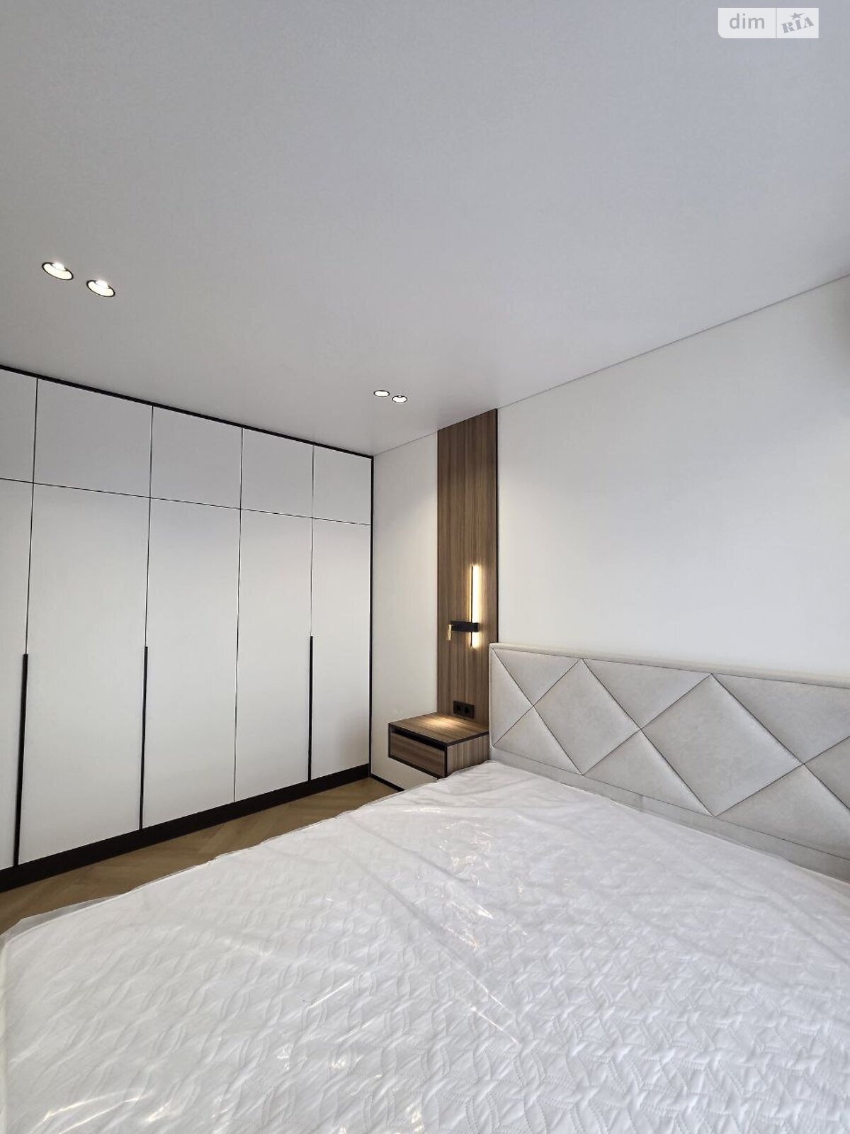 Продаж однокімнатної квартири в Івано-Франківську, на вул. Бельведерська 32Б, район Центр фото 1