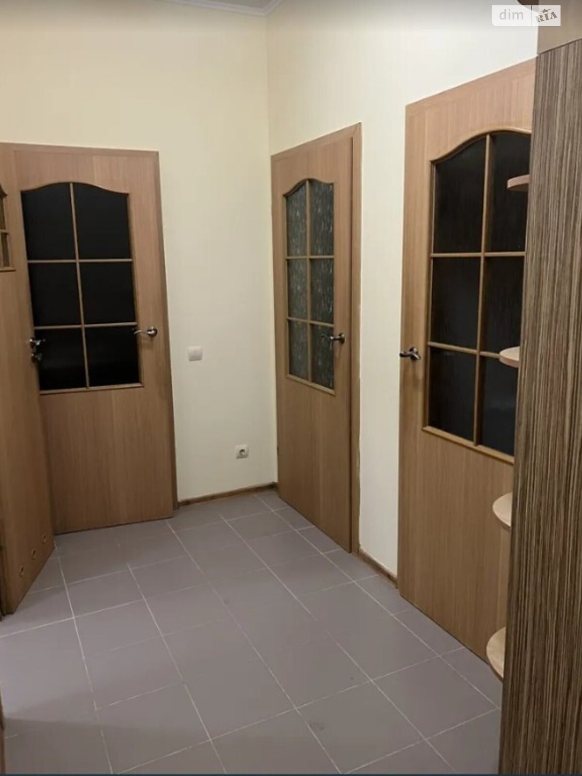 Продаж двокімнатної квартири в Івано-Франківську, на вул. Берегова, район Центр фото 1 Продаж двокімнатної квартири в Івано-Франківську, на вул. Берегова, район Центр фото 1