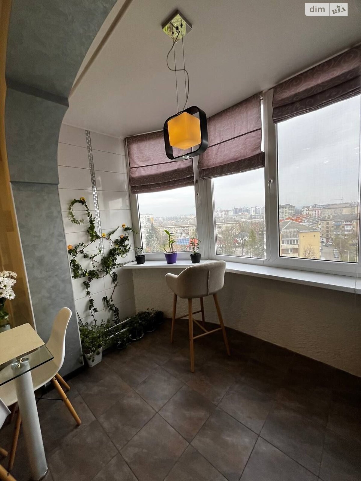 Продажа трехкомнатной квартиры в Ивано-Франковске, на ул. Длинная, район Центр фото 1